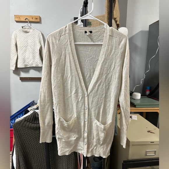 J.Crew Lightweight Cardigan. XS - Picture 1 of 4
